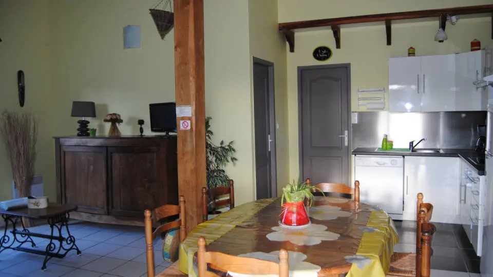 calb8240BeralGiteHAUT_W10_jpg