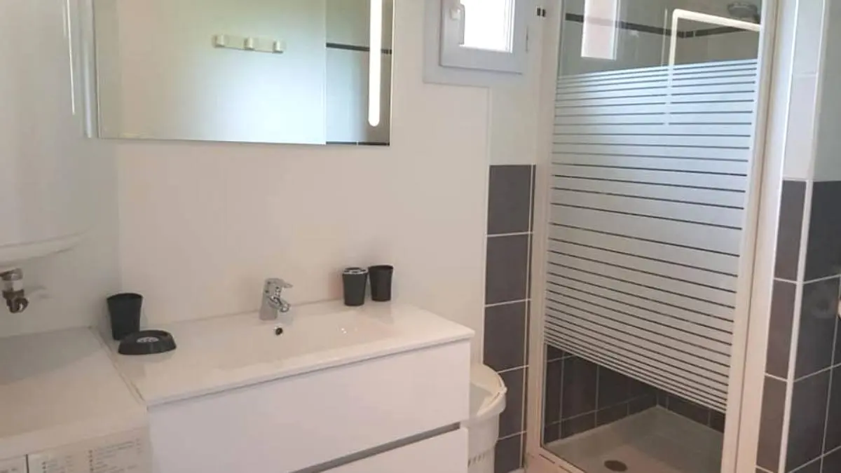 calb8239BeralGiteBAS_W4_jpg