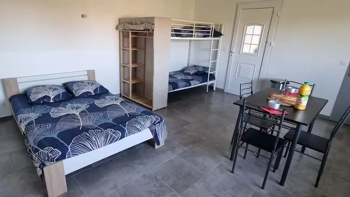 e111d99b-b866-4f98-a449-0c70ffe629f0_1