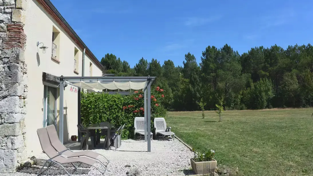 f5585d20-8278-4e88-9c71-075c52e6f0d5