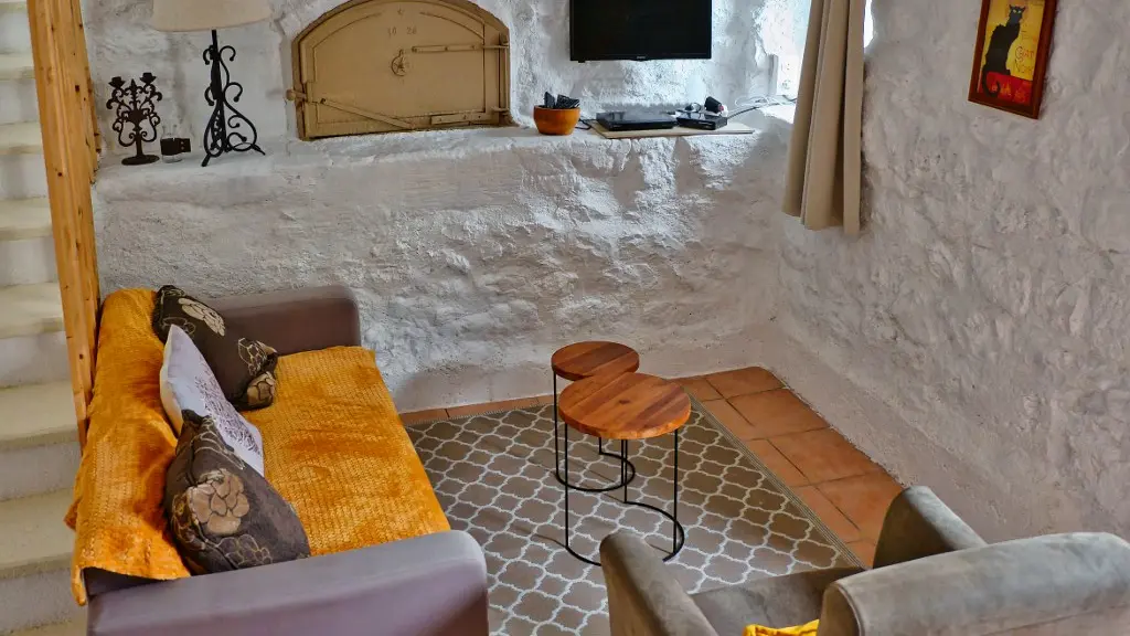 gite les 2 fours - salon (2) (1024x684)