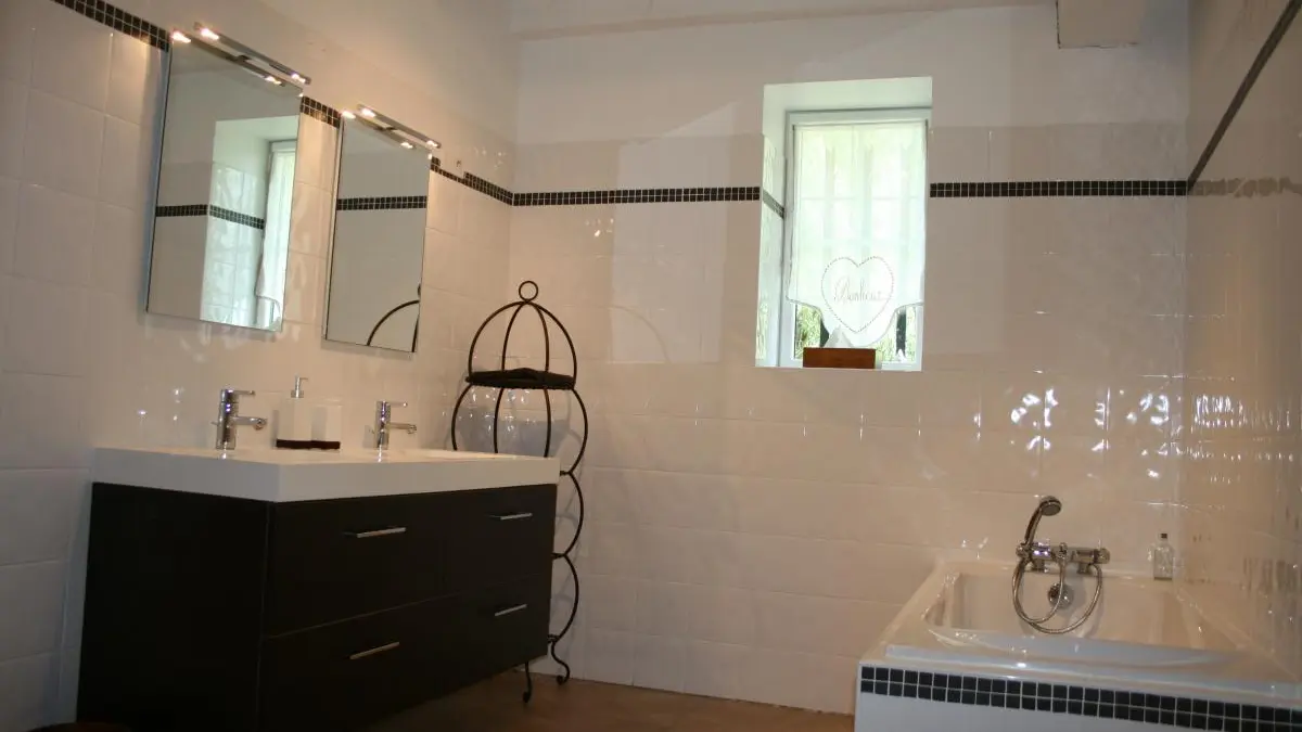 HLOAQU047FS002F8_Saint-Georges_lesvignesbasses1_Pozzer_sdebain