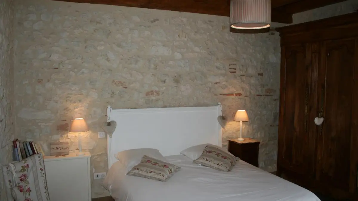 HLOAQU047FS002F9_Saint-Georges_lesvignesbasses2_Pozzer_chambre1