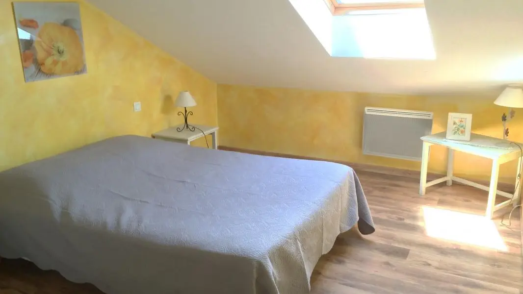 HLOAQU047FS00093_Tournon_gîtedelagrèze_Lacam_chambre3