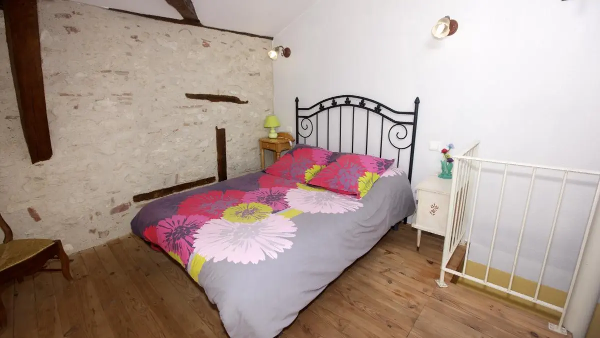 HLOAQU047FS0006H_Penne d'Agenais_Norpech_Le four_chambre3