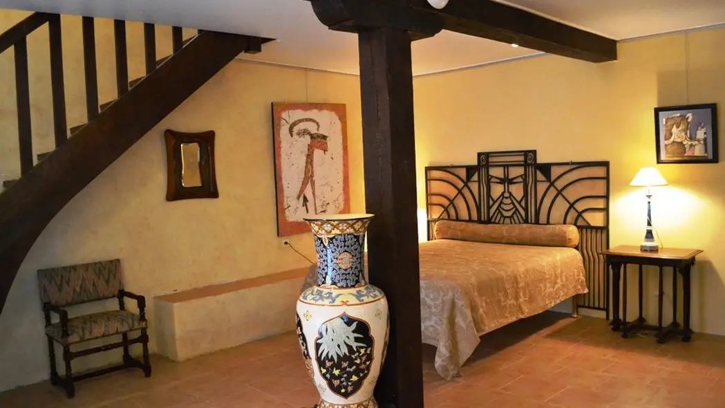 HLOAQU047FS003EG_Sauveterre_Edouard1er_Gérard_chambre2