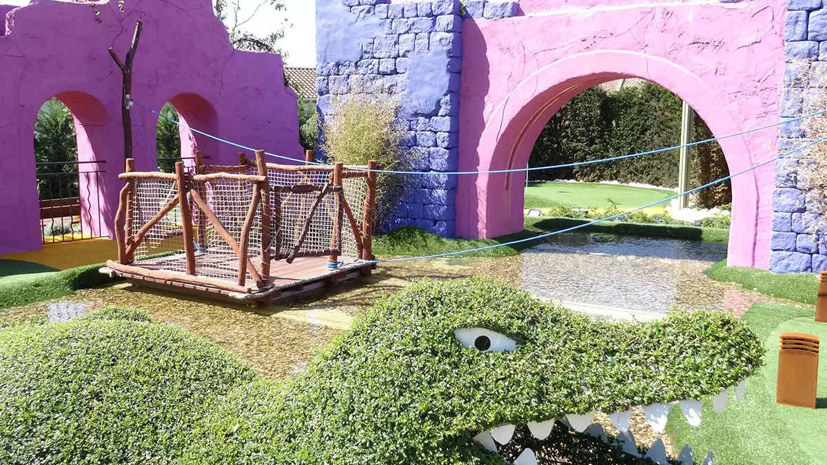 stelsia mini golf
