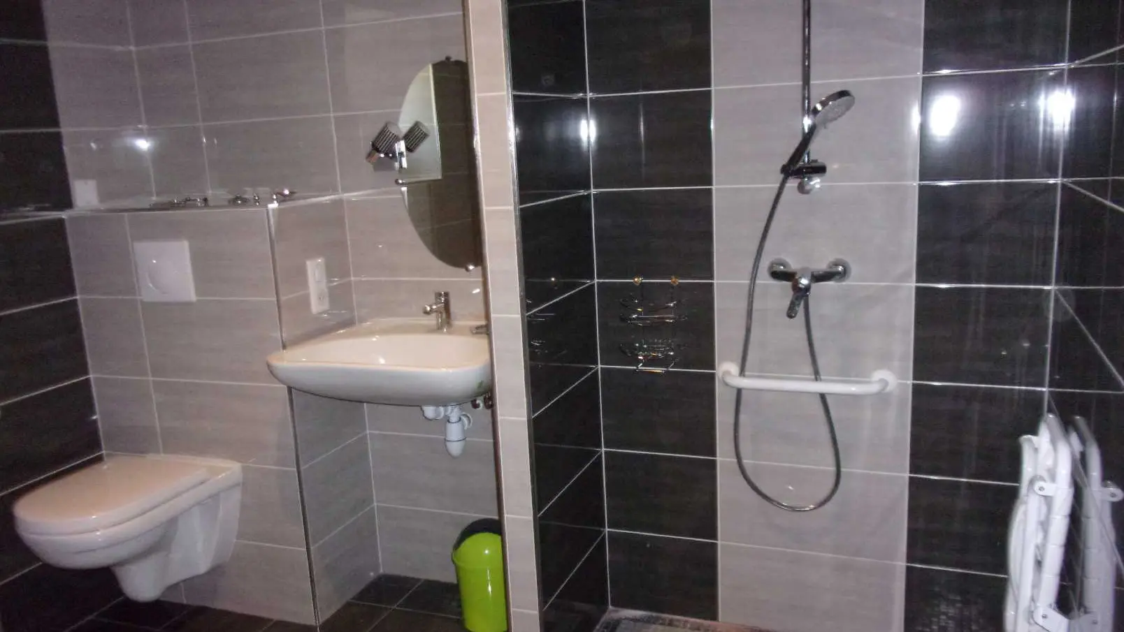 SALLE DE BAIN AUBRAC