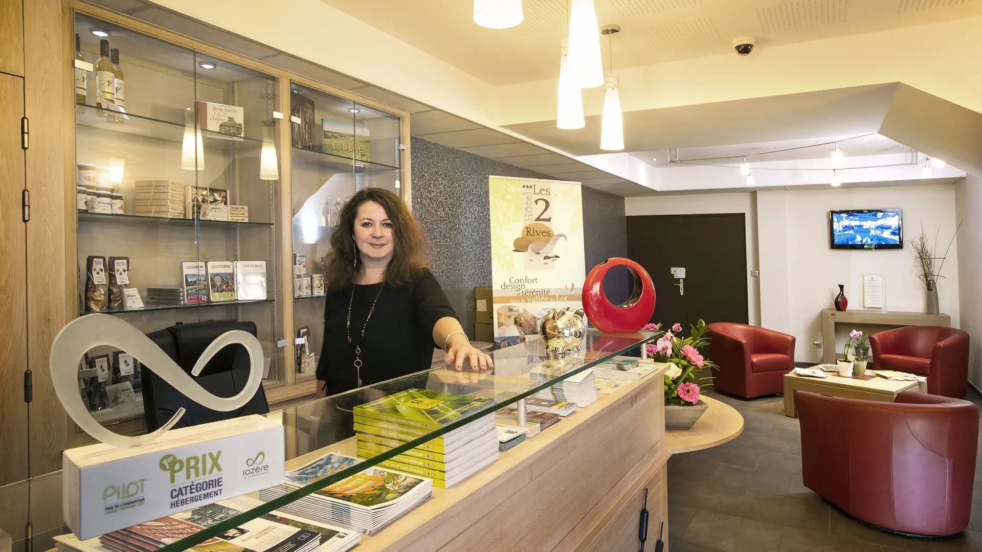 Réception Hôtel Les 2 Rives