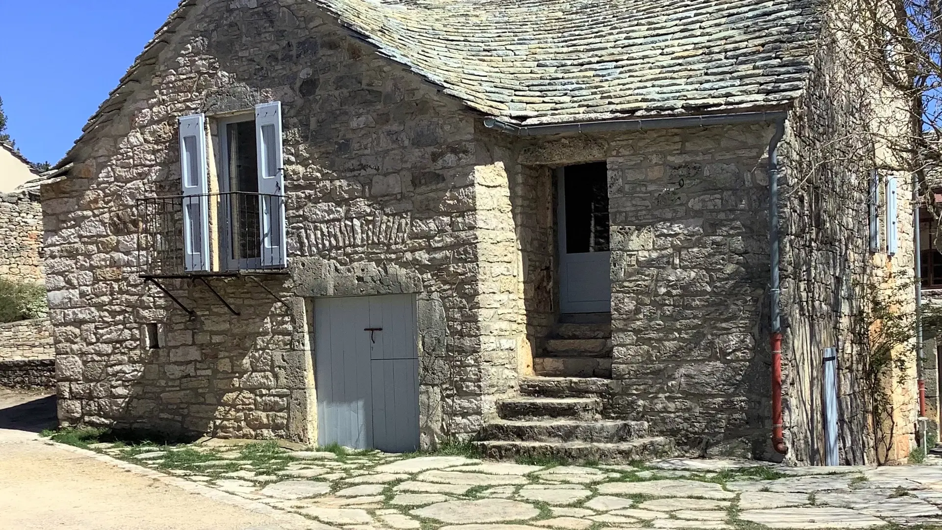 Gîte l'Oustal Vielh à Soulages - Saint-Georges de Lévéjac