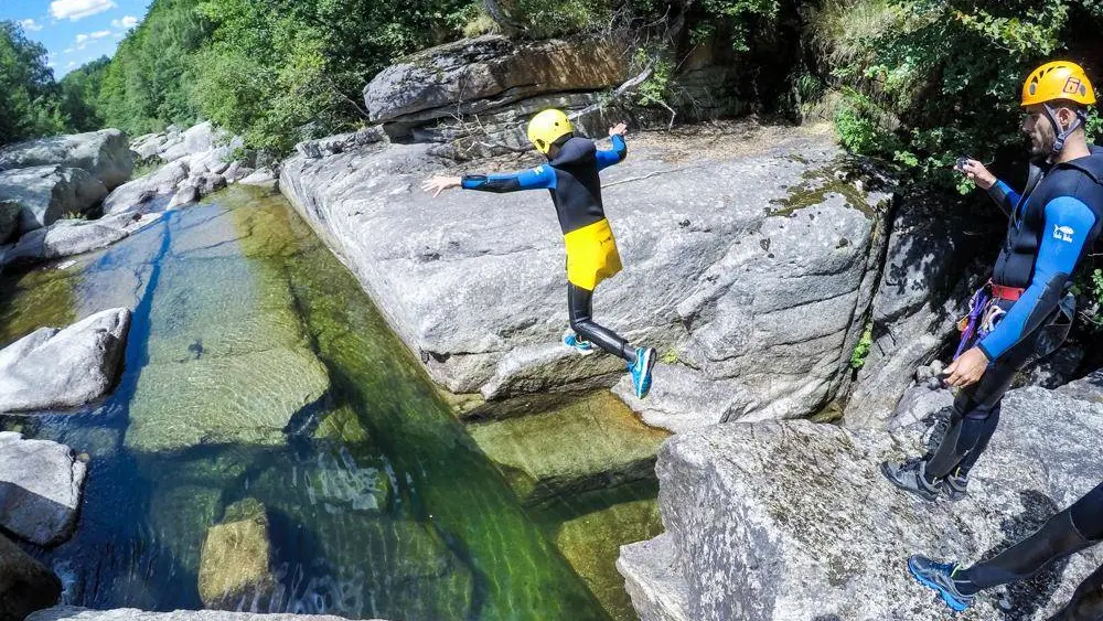Canyoning Famille - Joli petit saut
