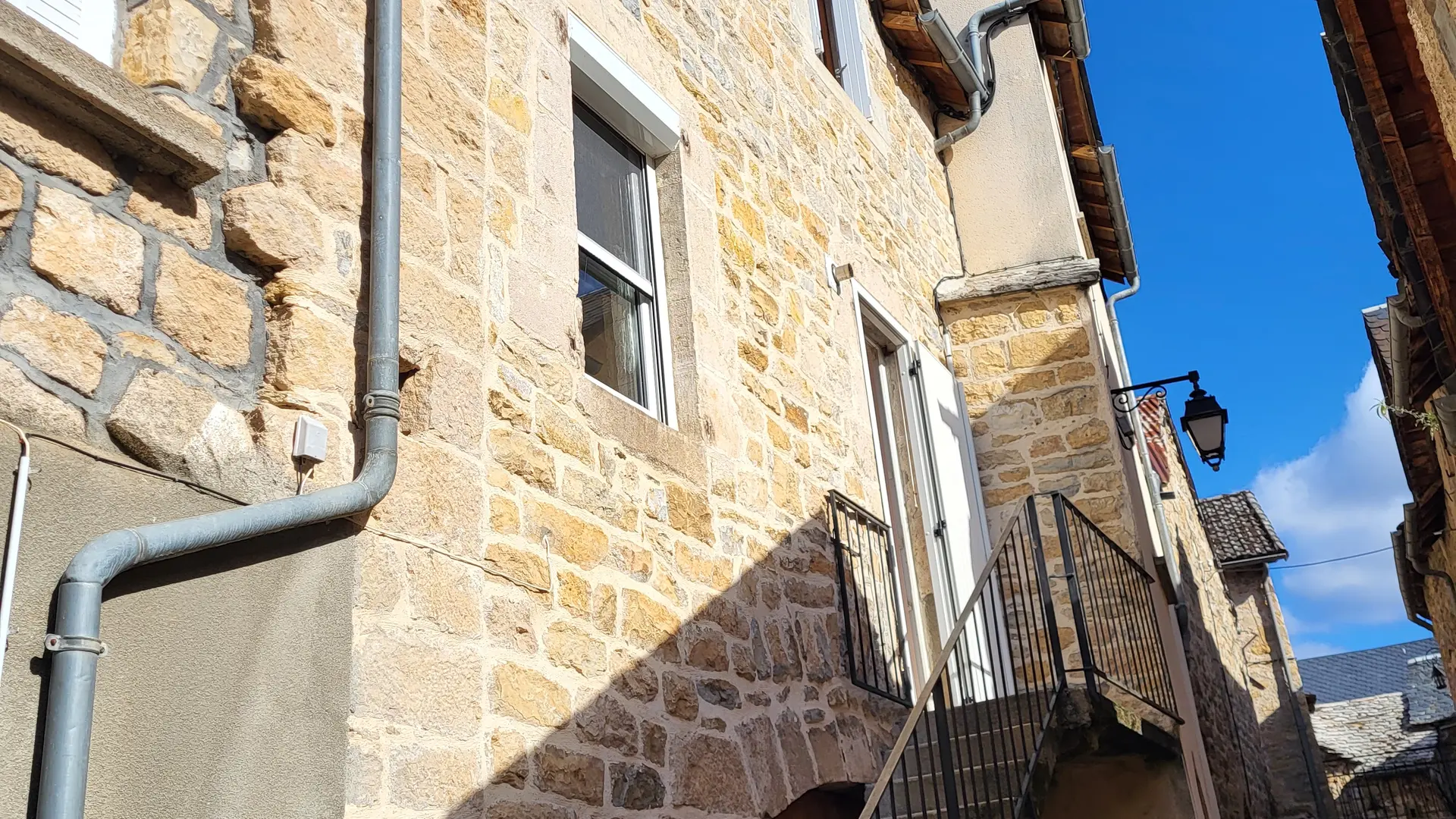 Façade  du Gîte Chez Prémine