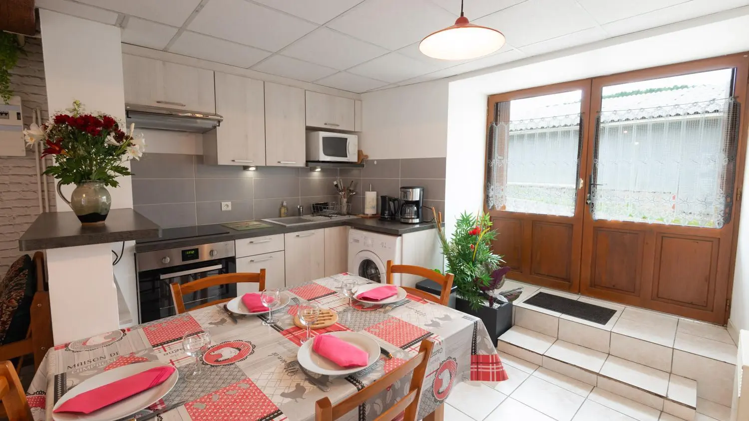 385742-3_48G121480_a89c096ebf38674f5651cf03455119ee