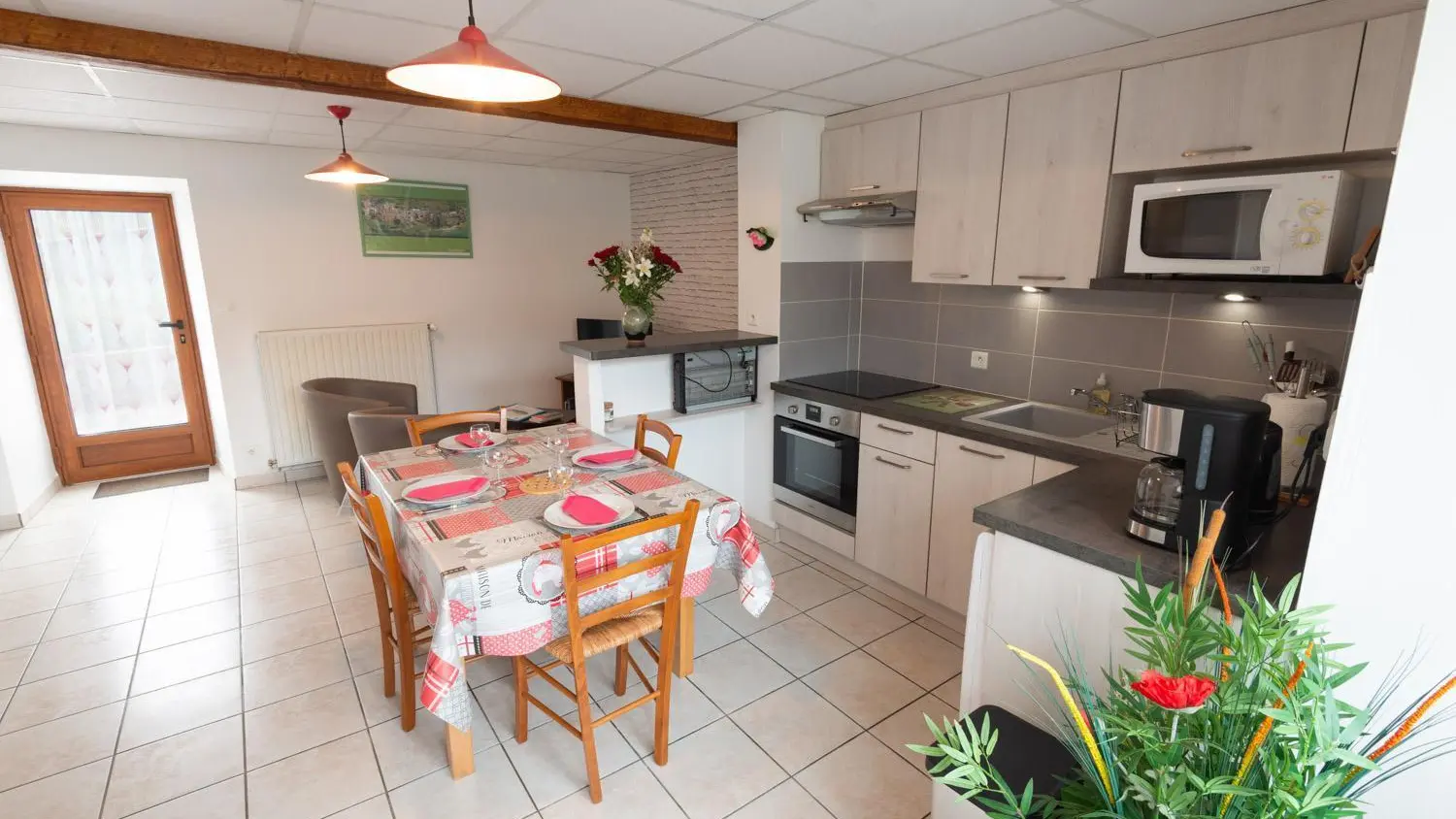 385742-5_48G121480_2112a8331218d0f9641e8c853cddcaef