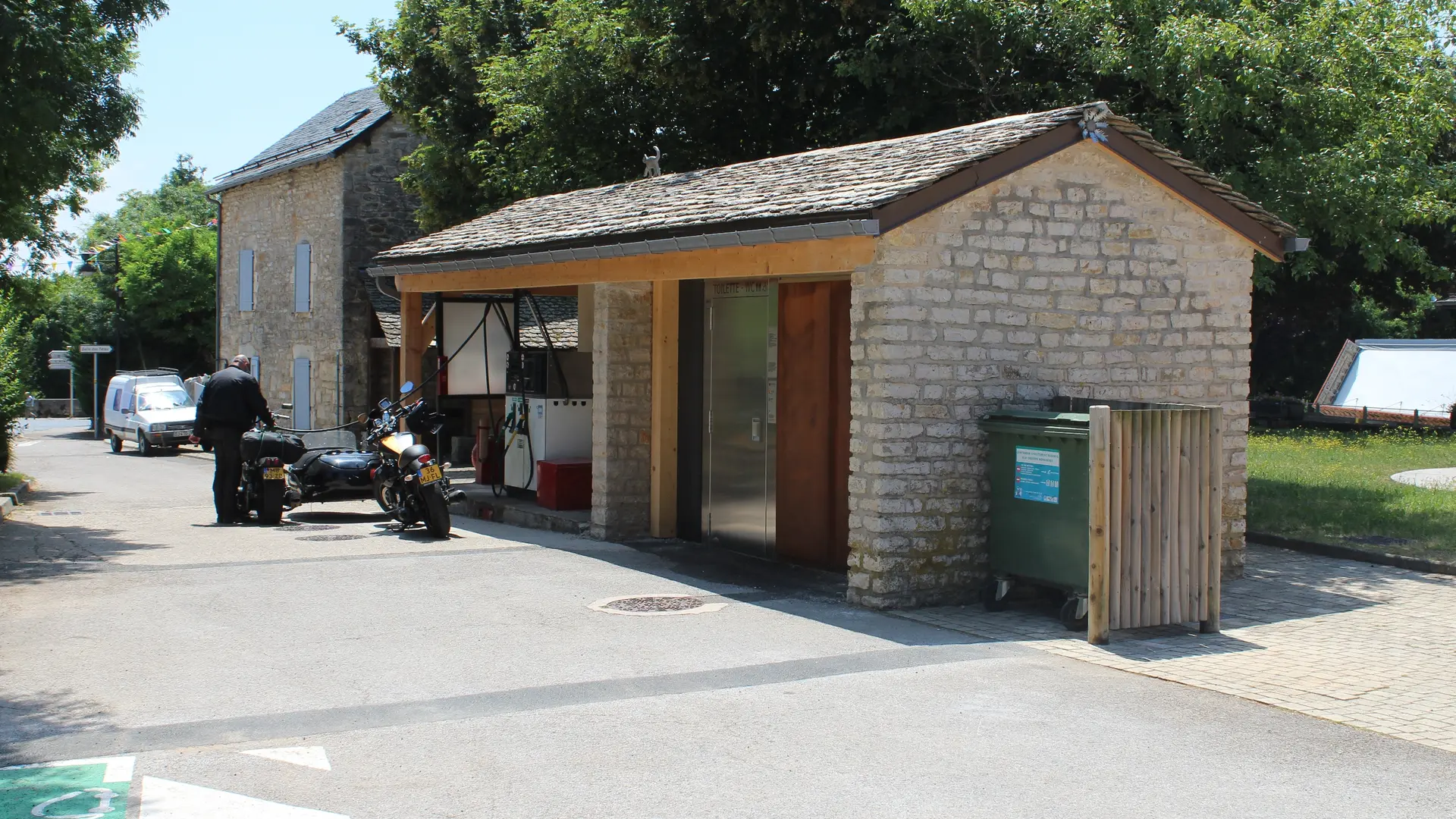 WC public du Massegros