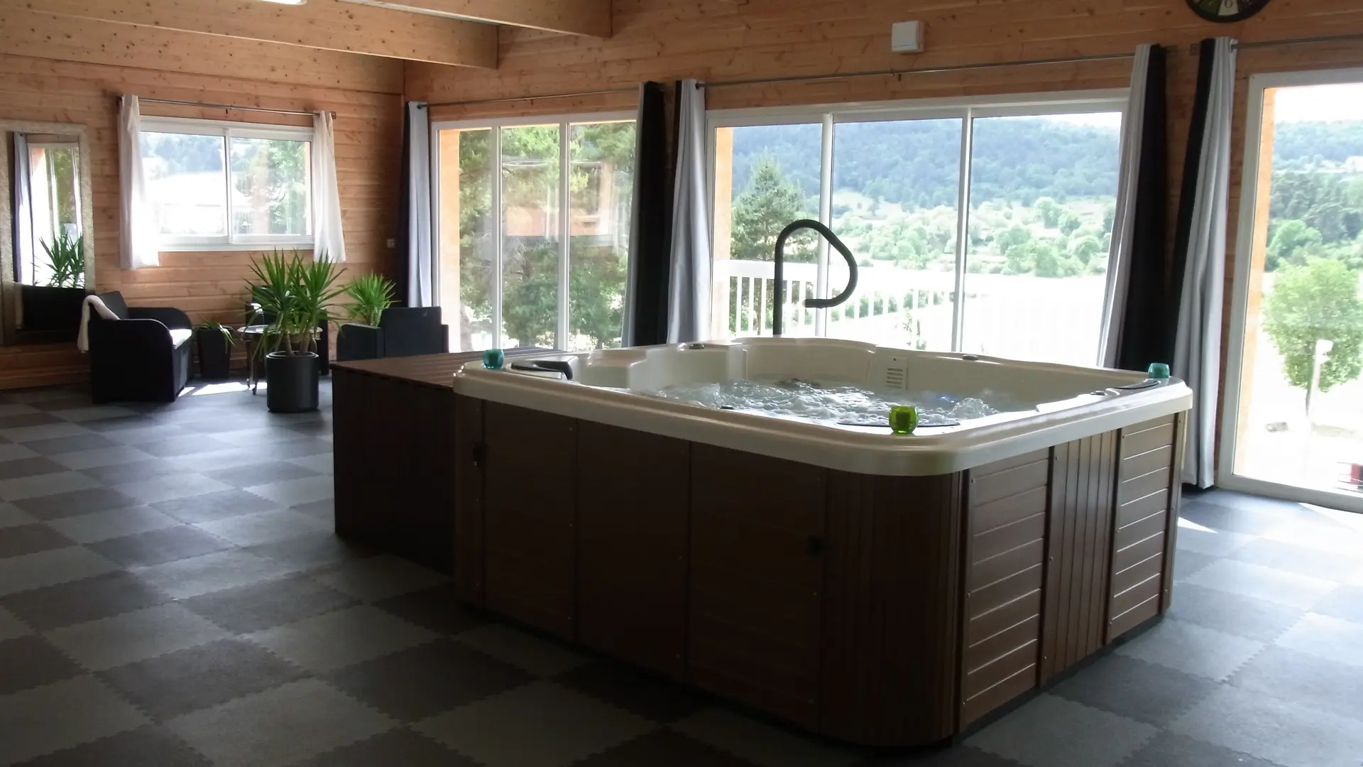 HPALAR0480000061 - vue du spa cassaduc