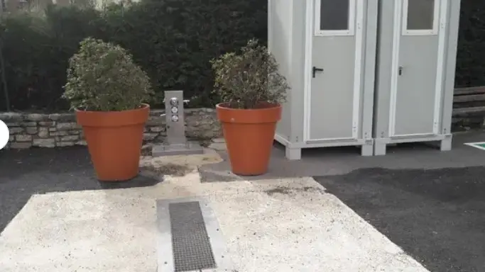 Aire de camping car Saint Germain du Tei 4 l