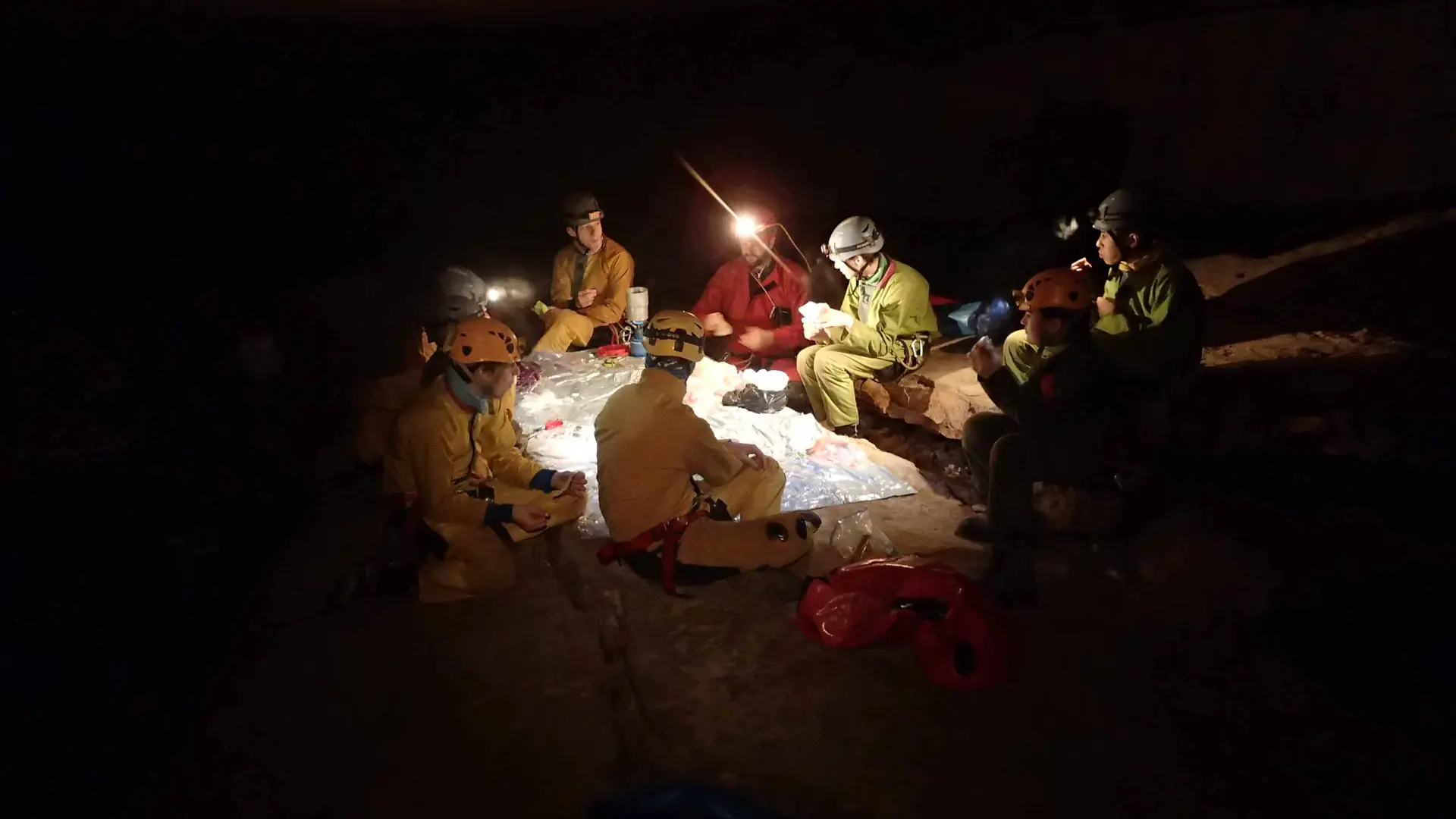 Bivouac souterrain - Vivez l'aventure