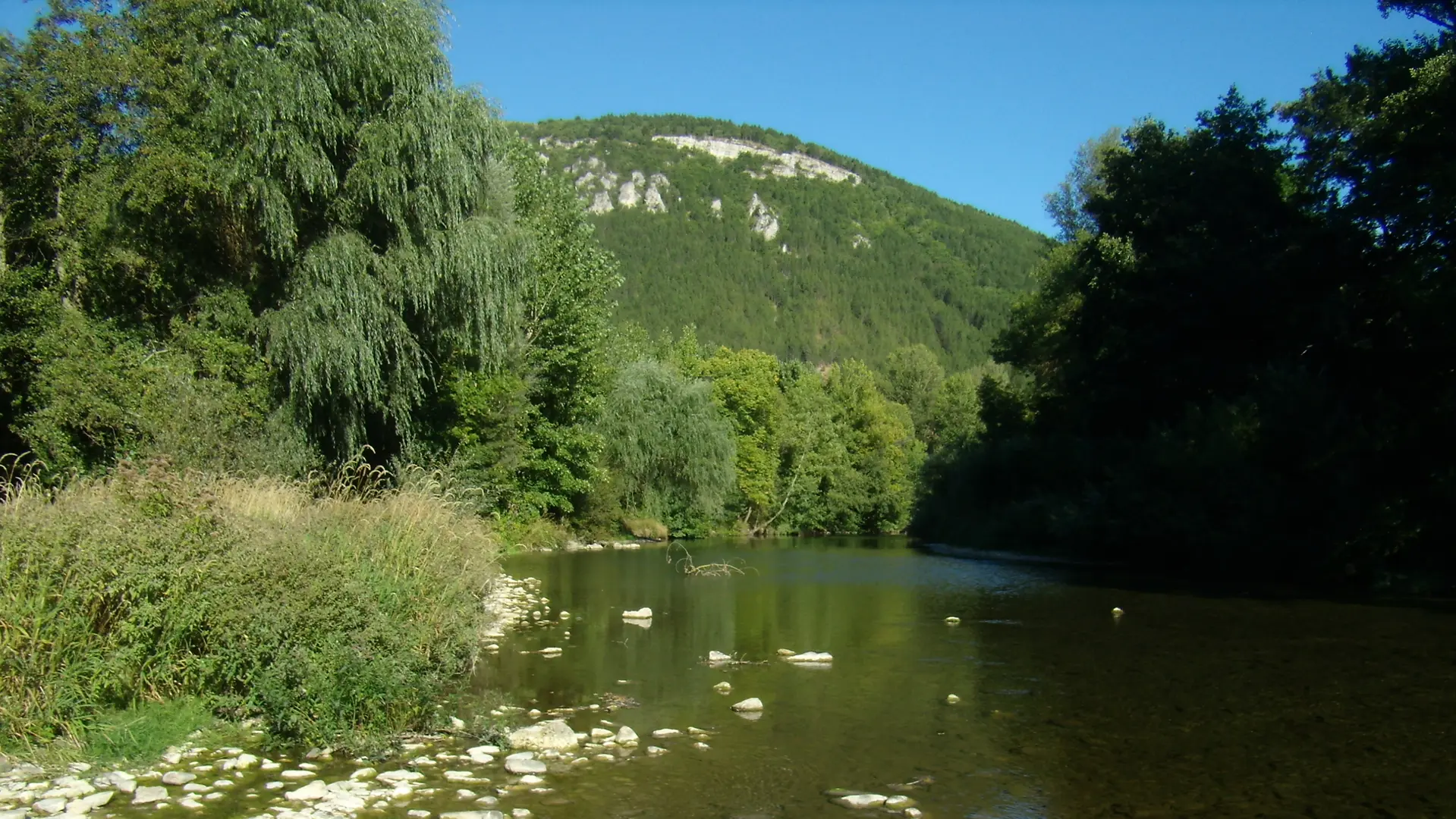 HPALAR048V503GZE - Bord du camping