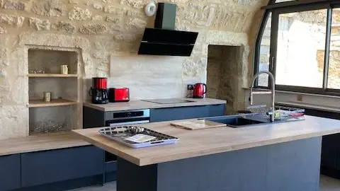 Cuisine-1er-etage--rotated