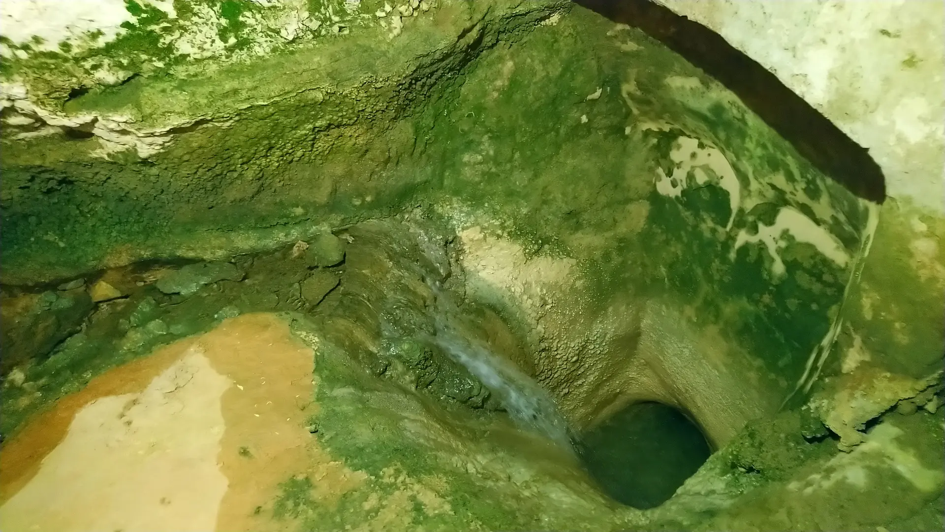 L'ancienne conduite forcée du moulin