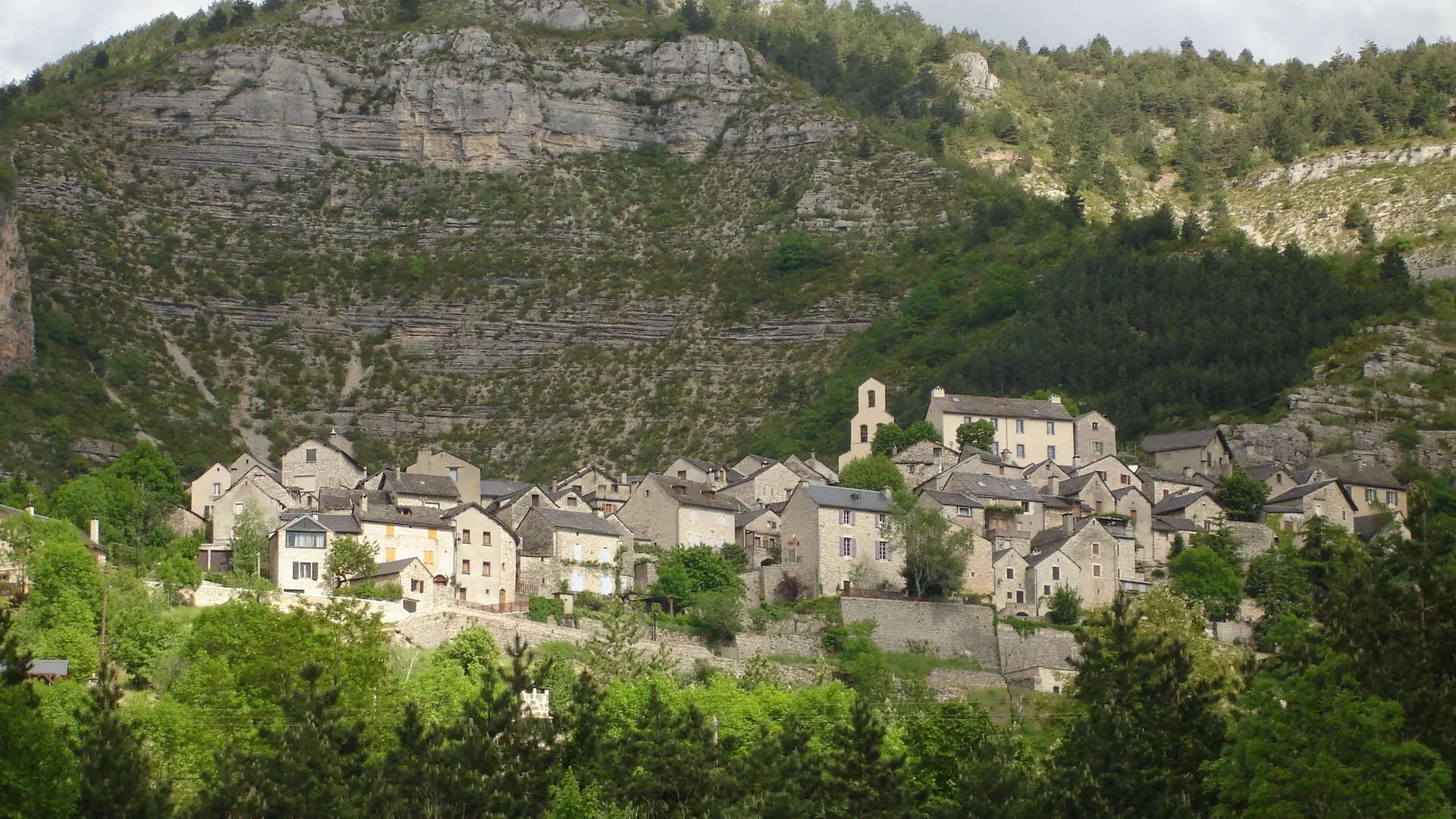 ITILAR048V508B2W_Montbrun