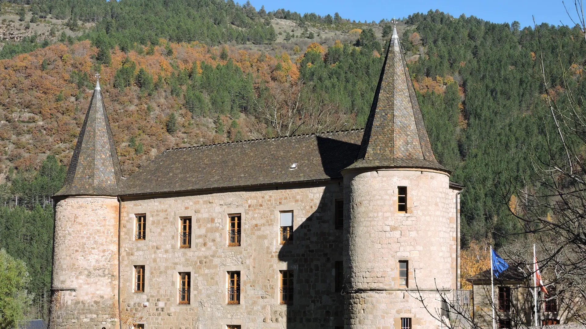 ITILAR048V508B2W_Florac