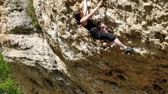 Escalade perfectionnement - La Belle Cordée