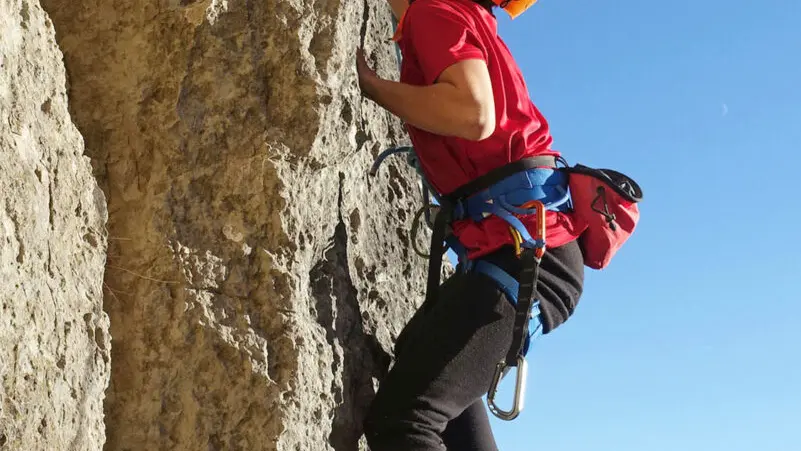 Grimpevia-boffi-escalade-Gorges-Dourbie-Millau-grimpe-via-ferrata-aveyron-lozere-millau-outdoor-801x1024