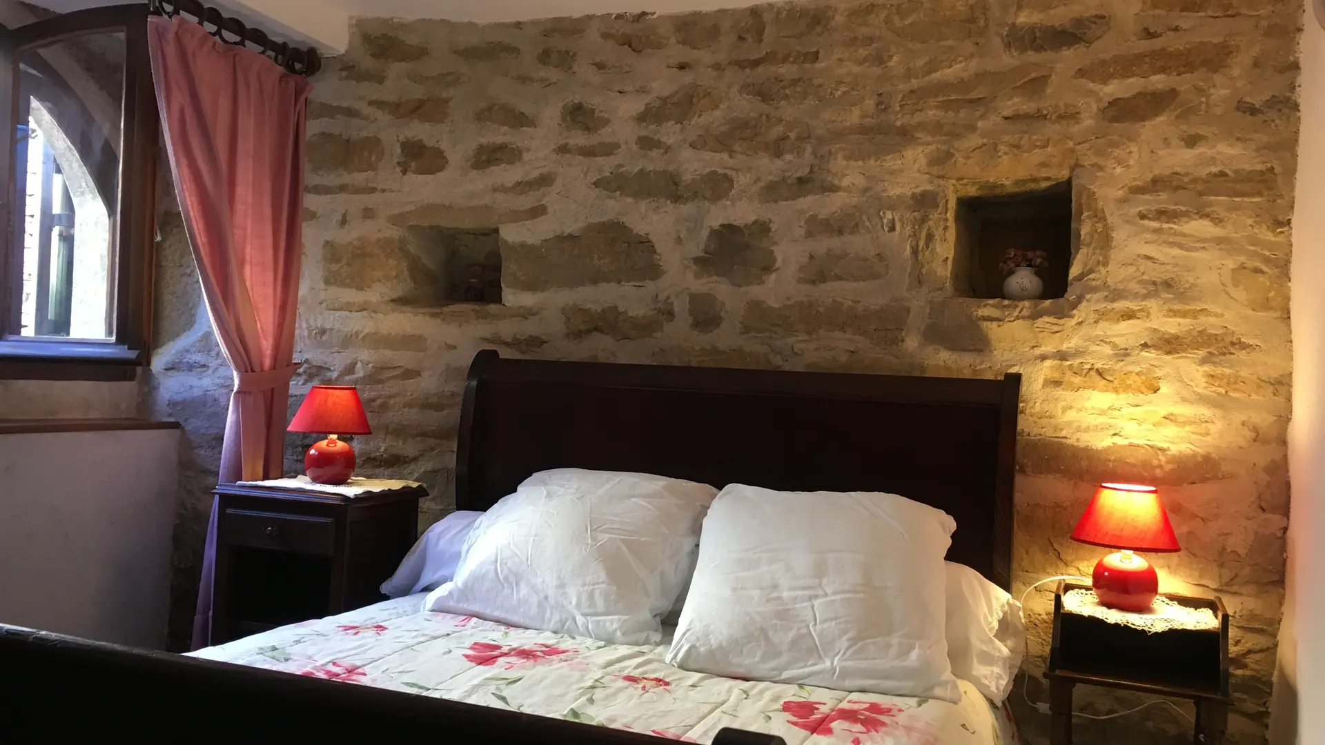 HLOLAR0480009242_06 Chambre Parentale