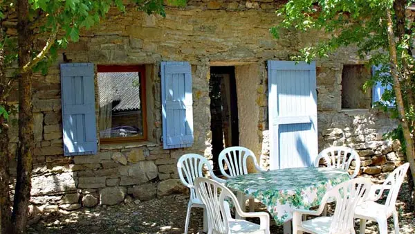 LEdS - Gîte Ecuries - le jardin