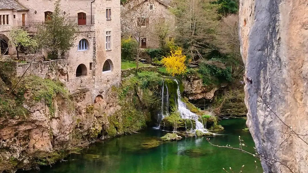 En arrivant à St-Chély du Tarn