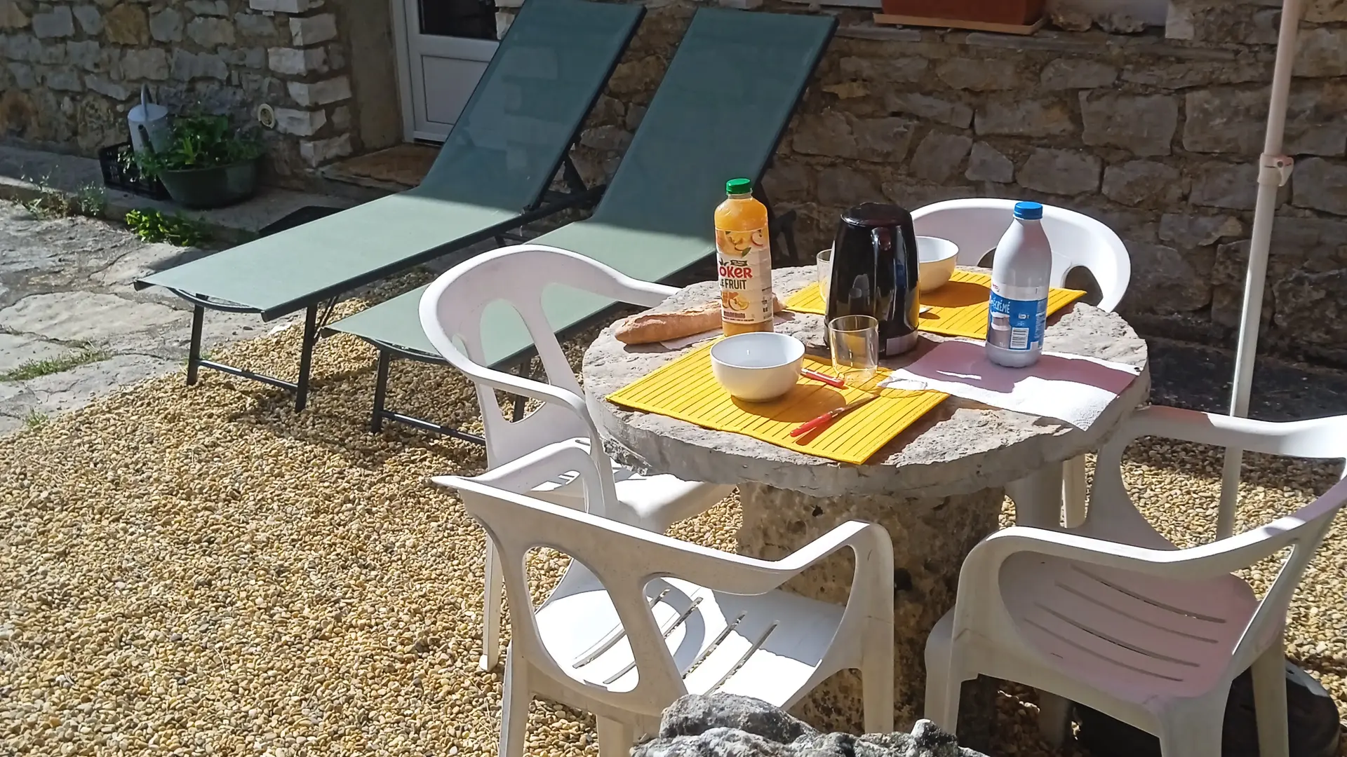 Gîte de La Bourgarie, Les Vautours _ Extérieur