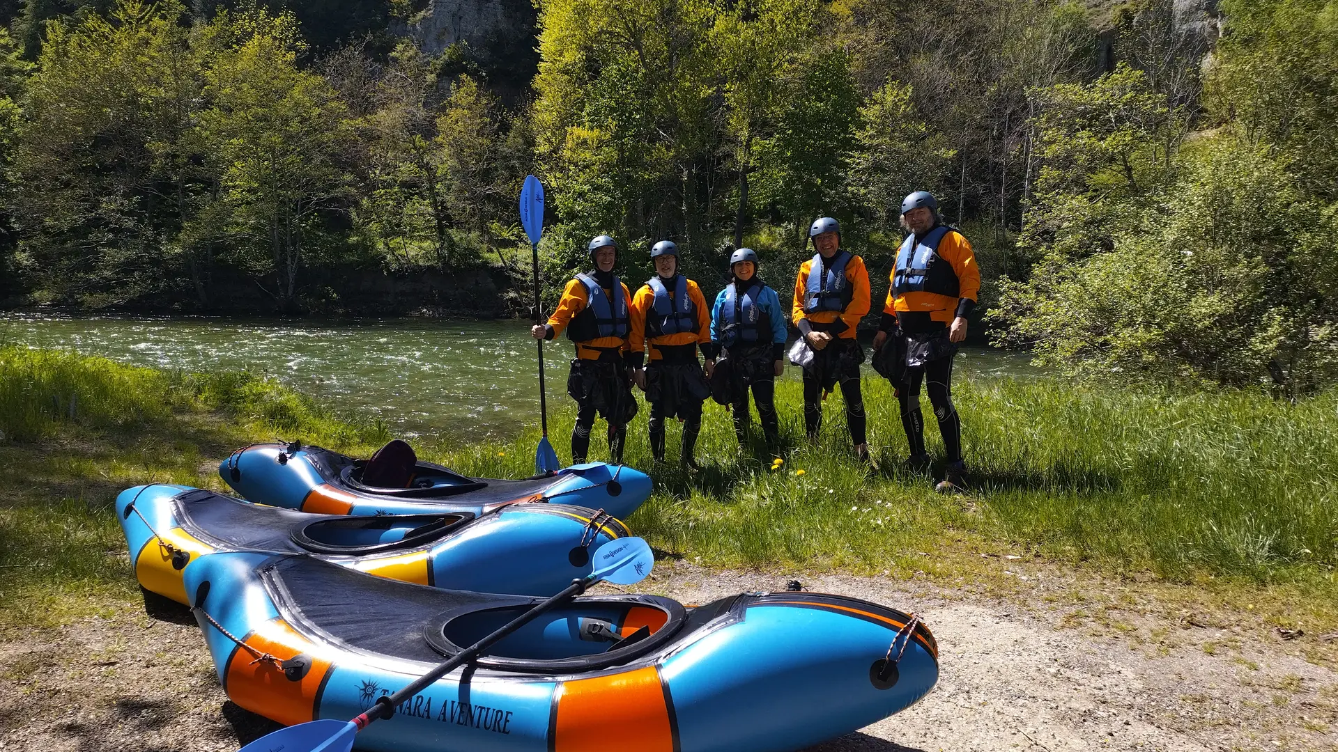 Partager une expérience packraft unique et conviviale.