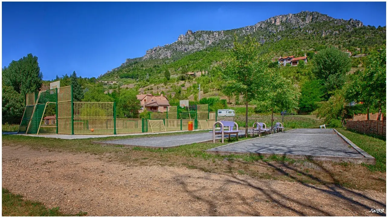 Terrain multi sport Saint pal