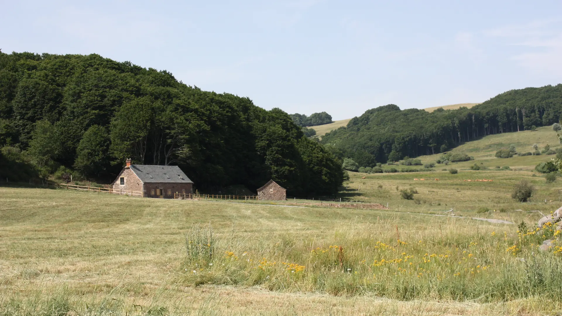 vue d'ensemble du gîte du Carteyrou