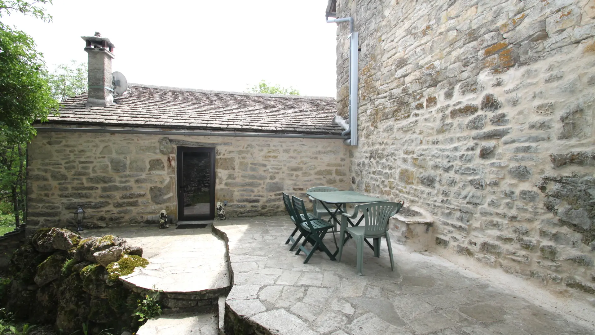 LEdS - Gîte Causses - La terrasse