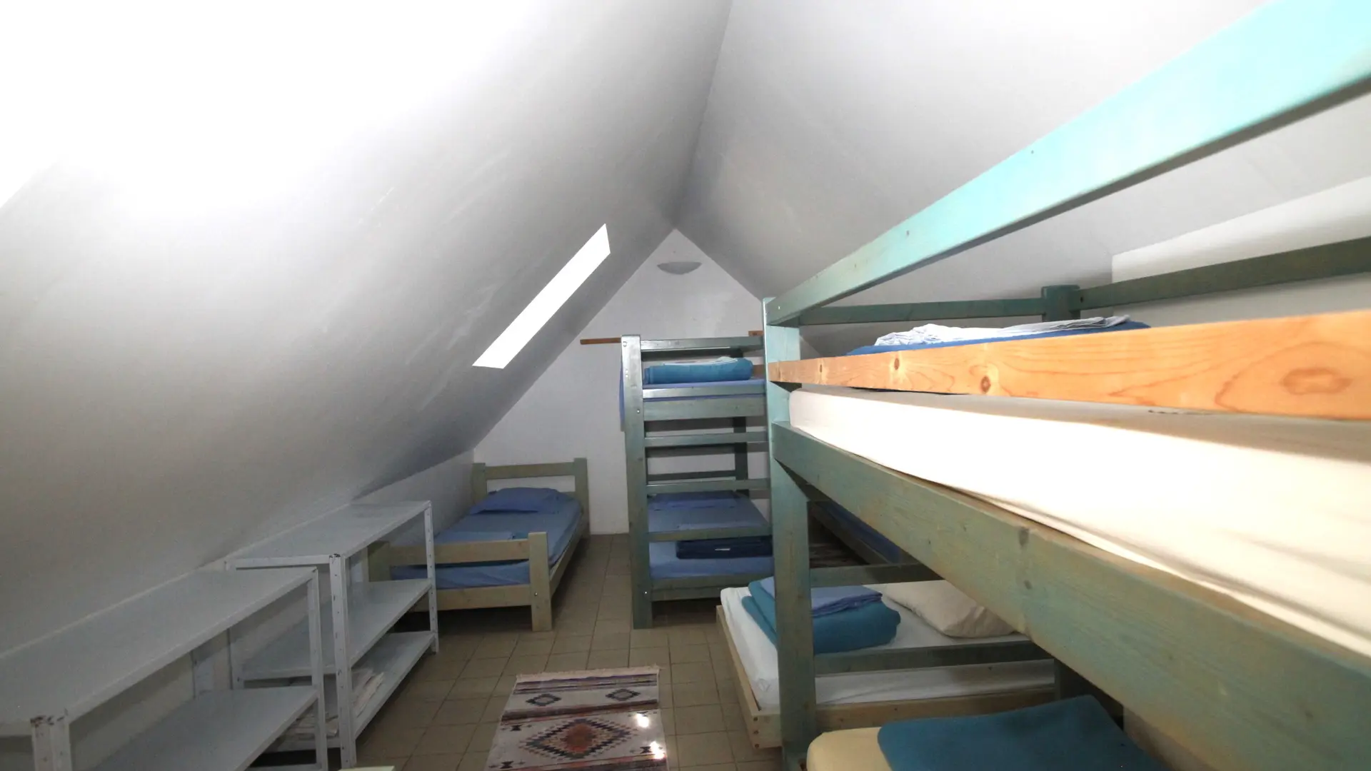 LEdS - Gîte Sauveterre - dortoir 8px