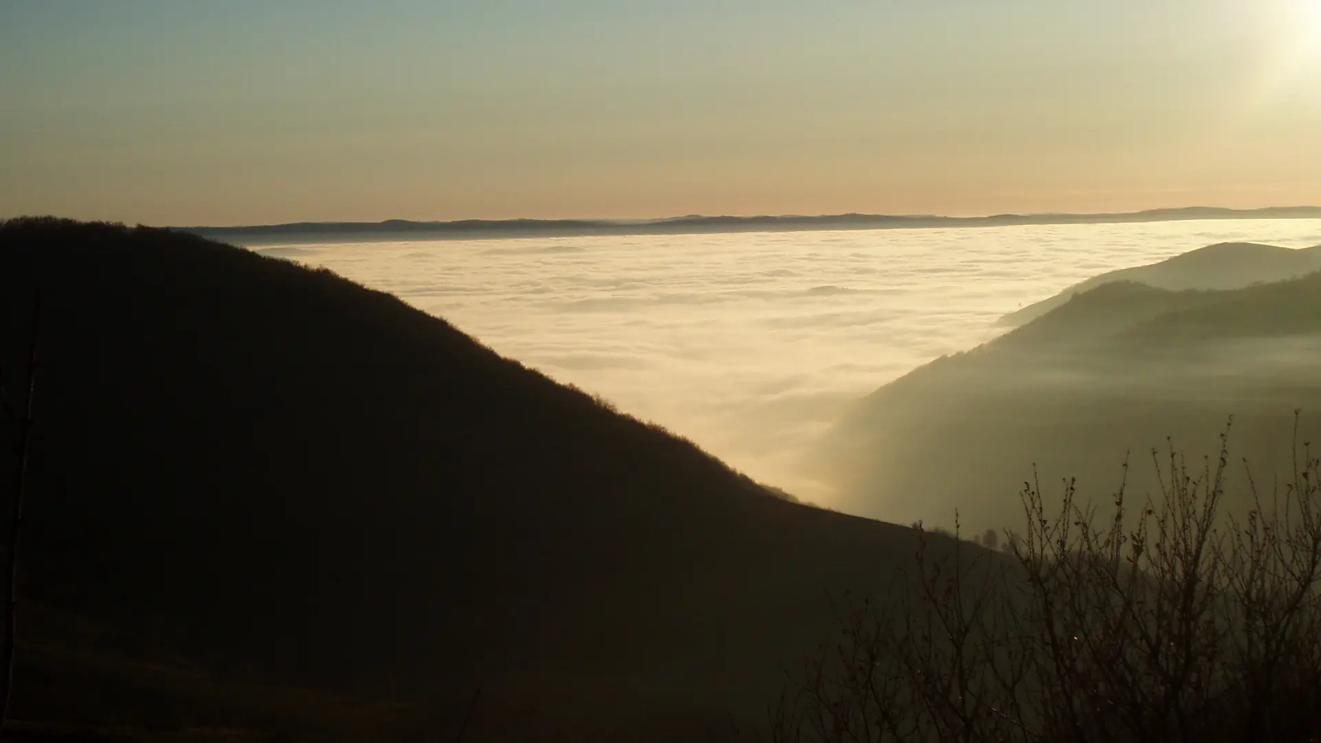 HLOLAR0480009788 - Les 4 Vents au dessus des nuages