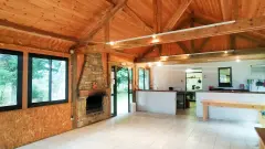 Lou-Cadenou- salle intérieure