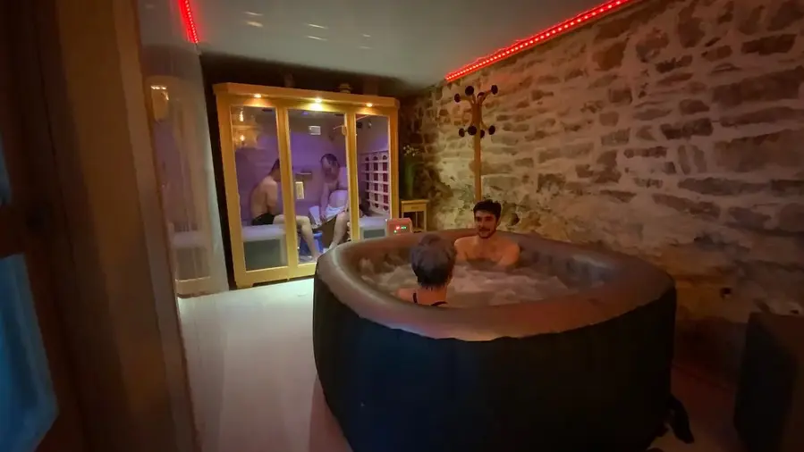 Oustalière - Jacuzzi