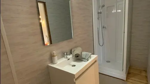 Oustalière - salled'eau