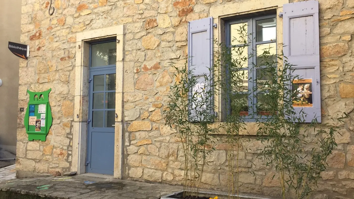Photo 1 bibliothèque Chanac