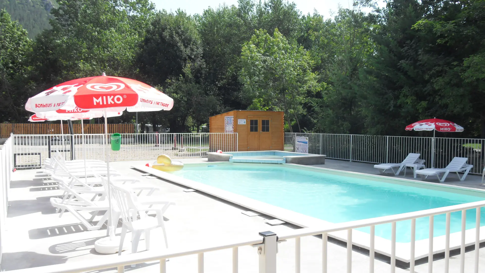 HPALAR048V503GZE - Piscine du camping