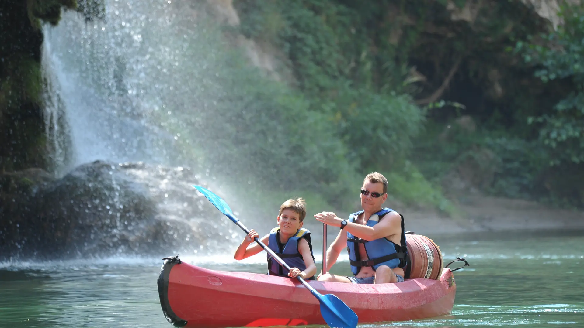 Canoë 2000 - Cascade de Saint-Chély du Tarn
