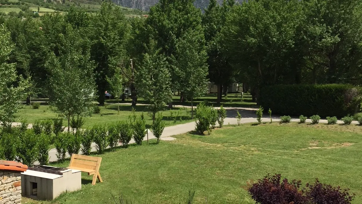 Vue-d-ensemble-camping