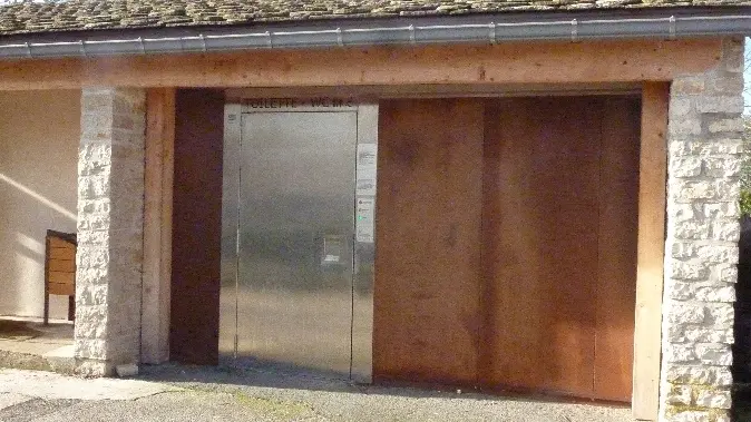 WC public du Massegros