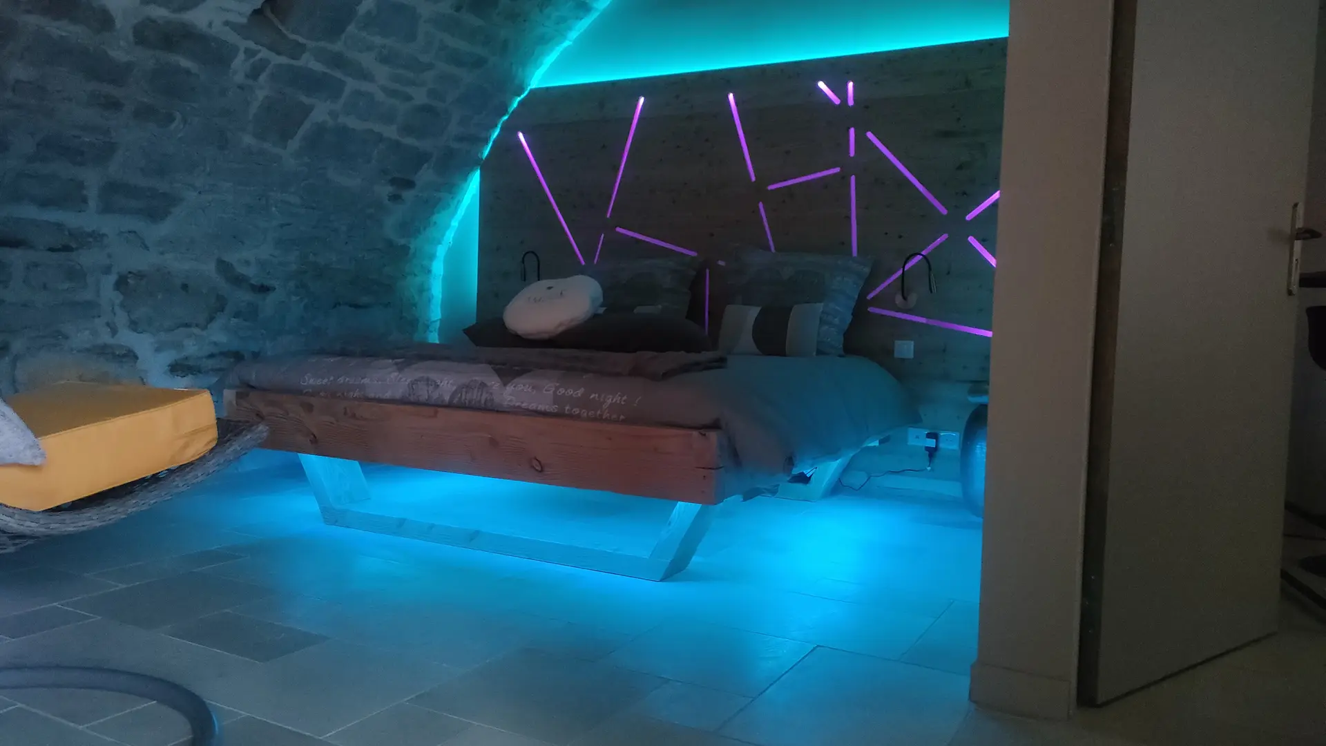 🌺 Massages bien-être premium, réalisés sur place