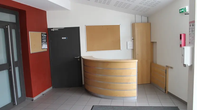 entrée salle des fêtes du massegros