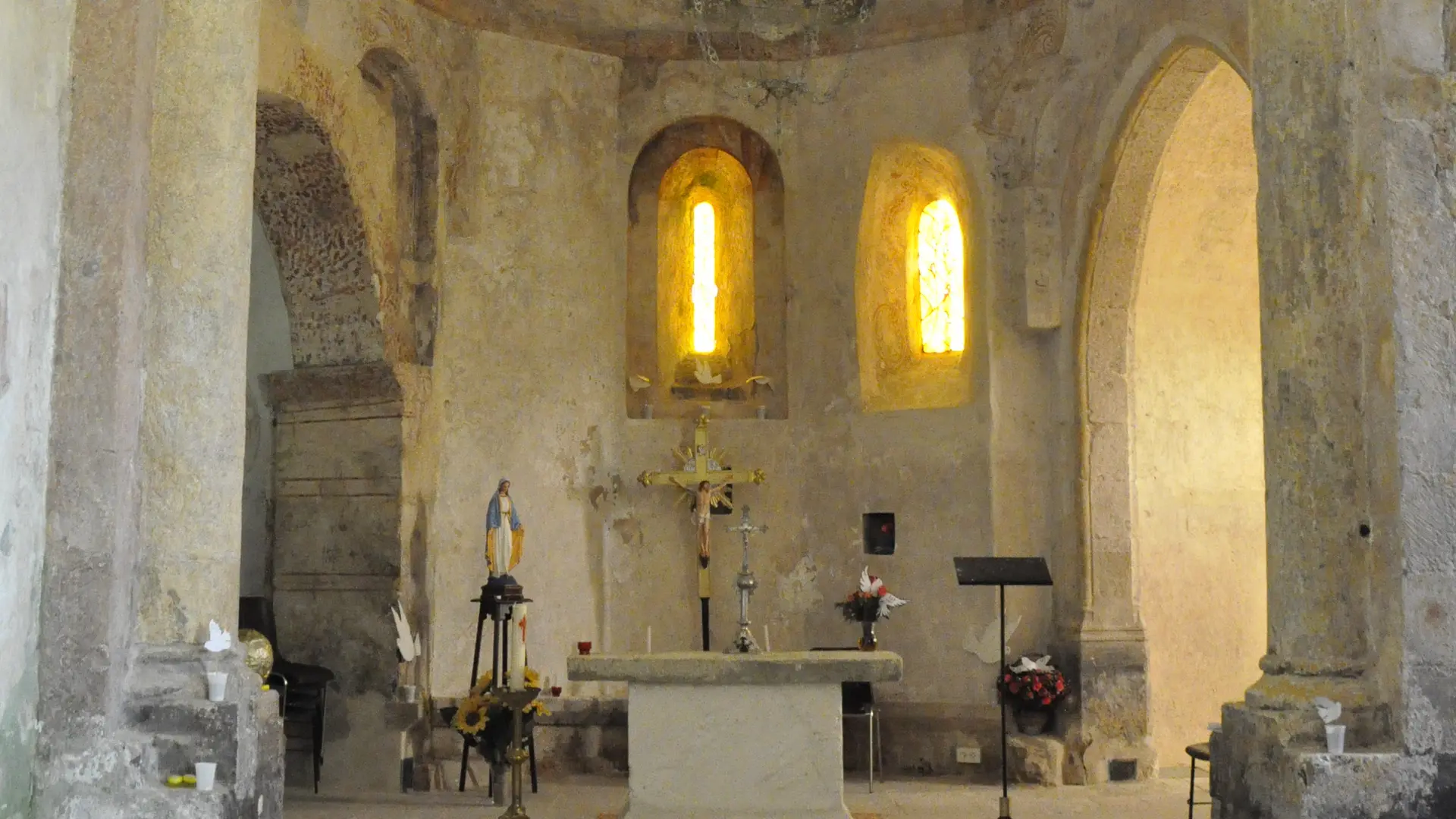 Intérieur église la Capelle_4